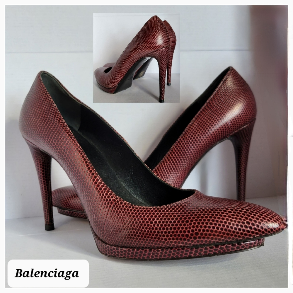 BALENCIAGA Women's Oxblood Textured Leather Platform Pumps Size 6.5 w/COA